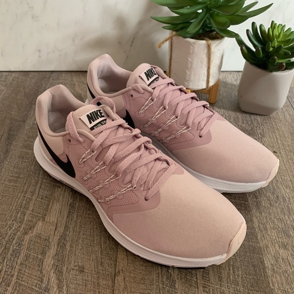 Nike Run Swift Plum Chalk - Picture 6 of 8